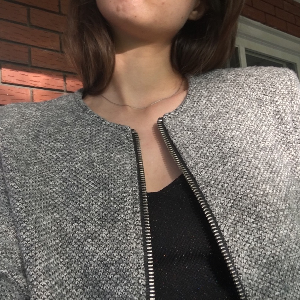 Grey knit jacket - Picture 6 of 9